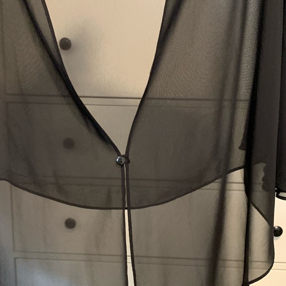 Sheer Black Shawl with Button closure - Picture 2 of 2